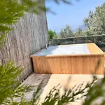 Defnem Uzumlu (Mediterranean)